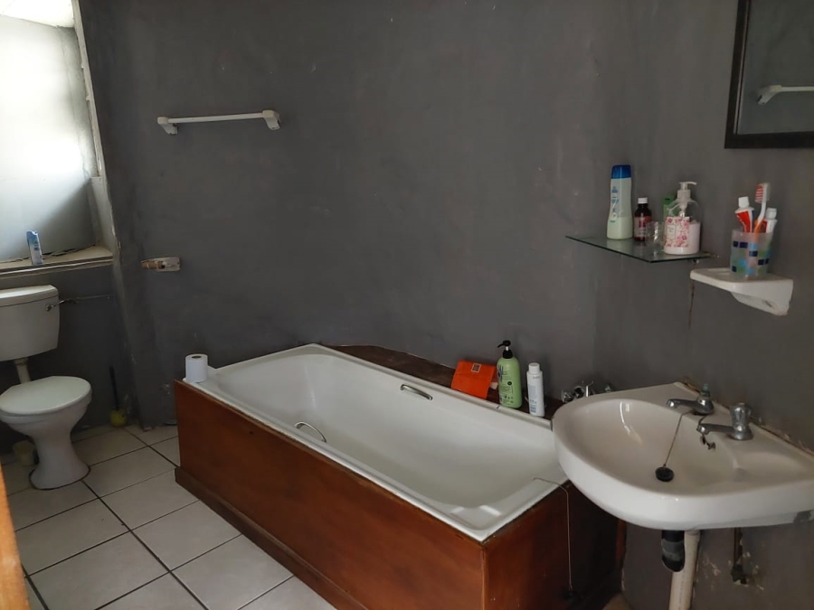 4 Bedroom Property for Sale in Christmas Rock Eastern Cape